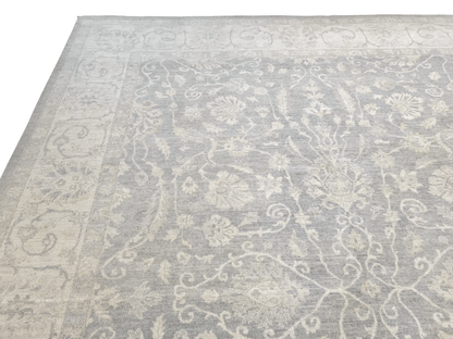 WhiteWash Chobi 10'00" x 13'05" lt.gry/ivo