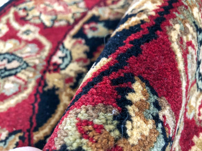 Indo-Persian blk/dkred 3' Round