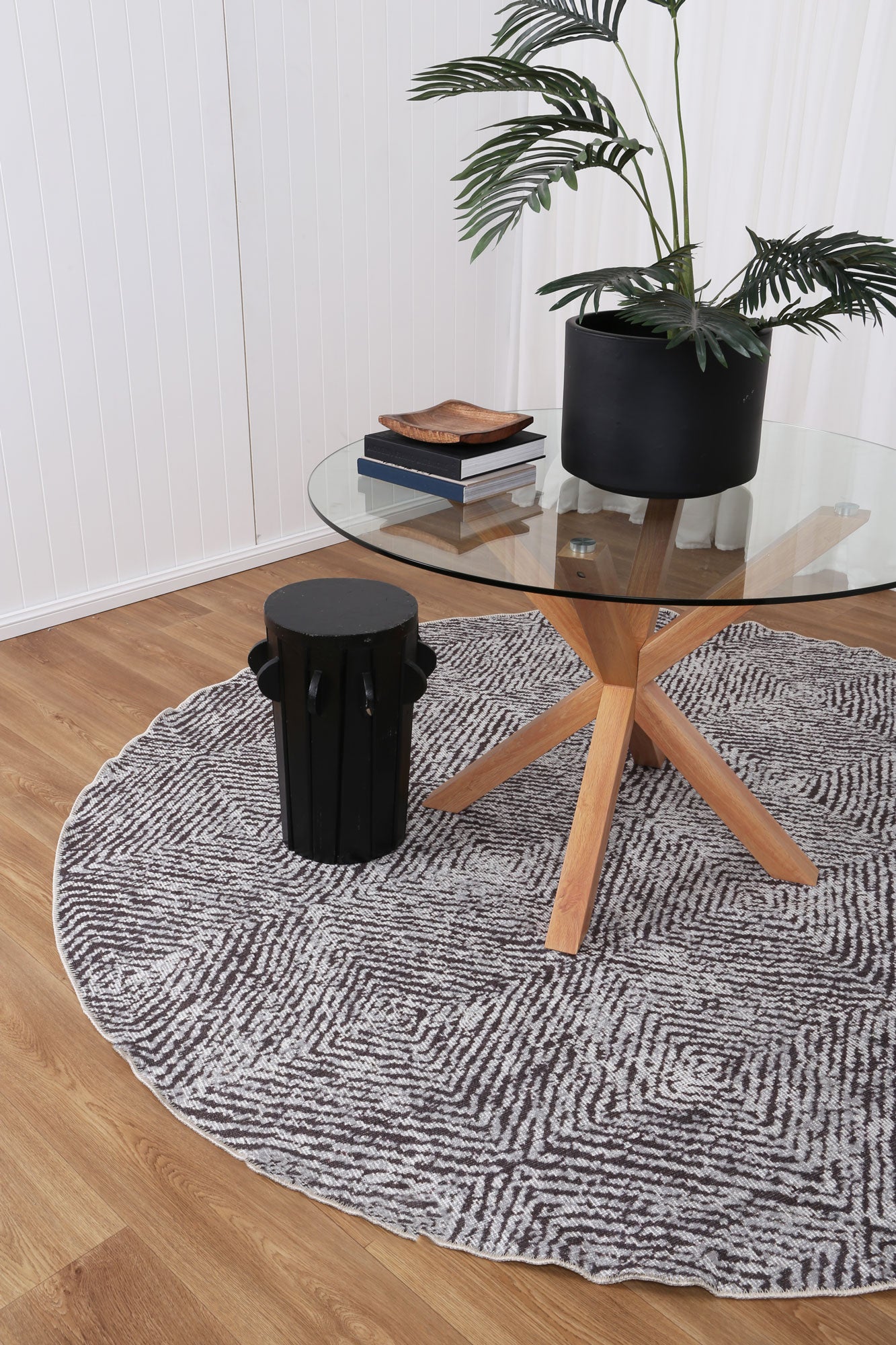 Contemporary Lauro in Grey : Round Rug