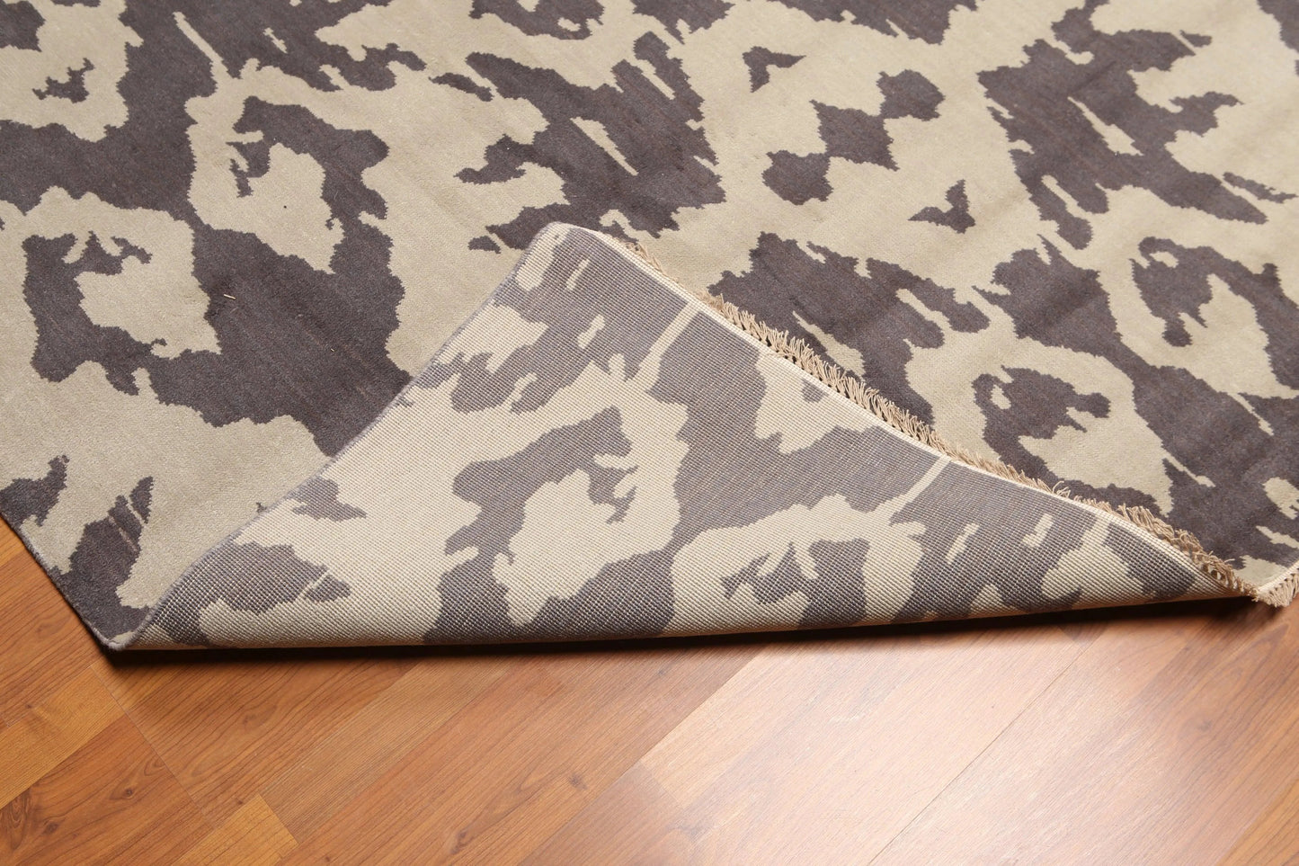 6' x 9' Tone On Tone Abstract Print Hand Knotted 100% Wool Area rug Gray