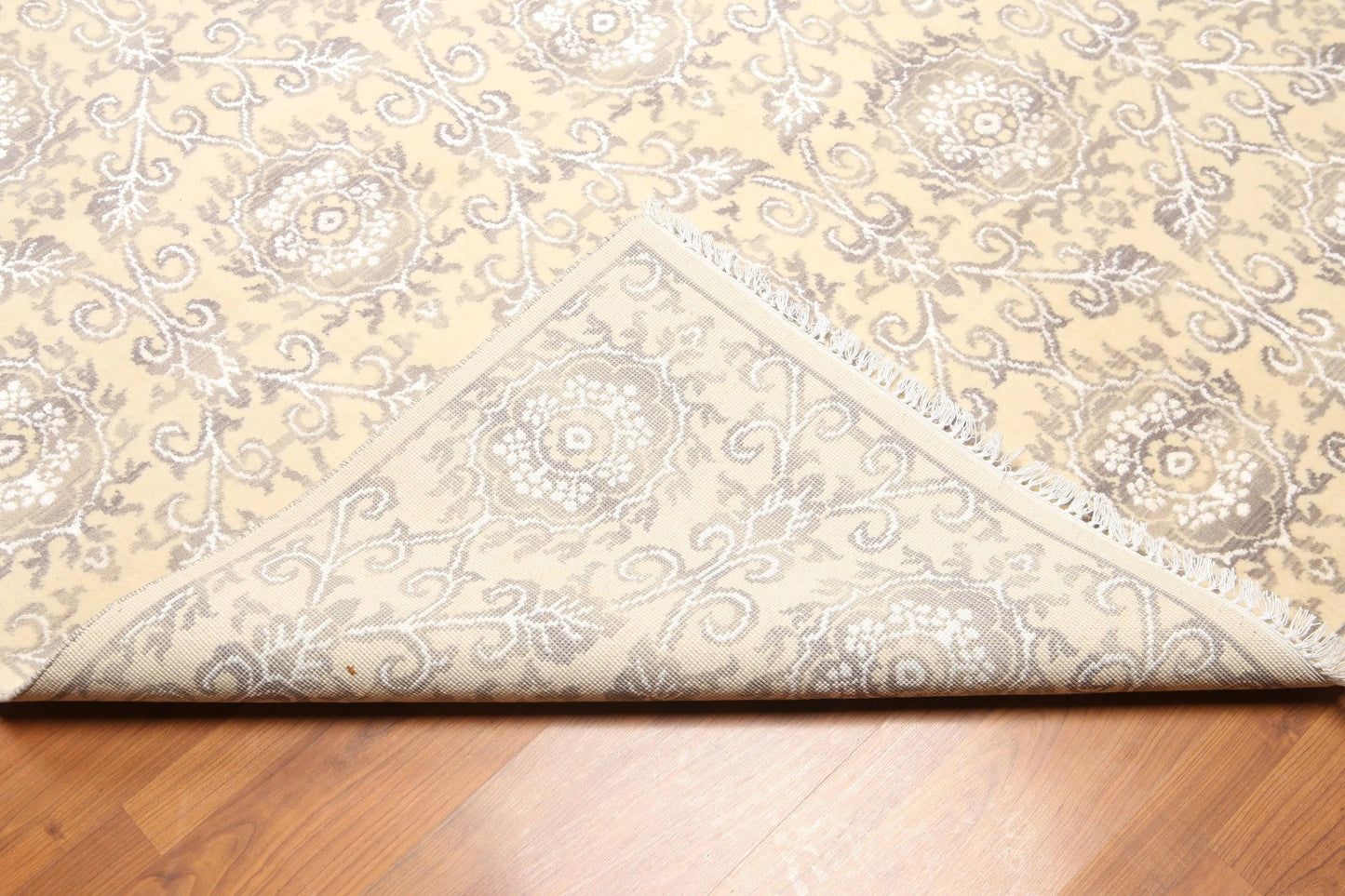 6' x 9' Hand Knotted Damask Area Rug Wool & Bamboo Silk Beige