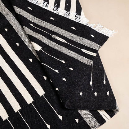 Rehhu - taznakht kilim rug