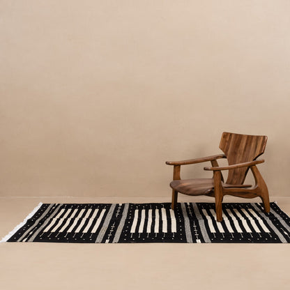 Rehhu - taznakht kilim rug