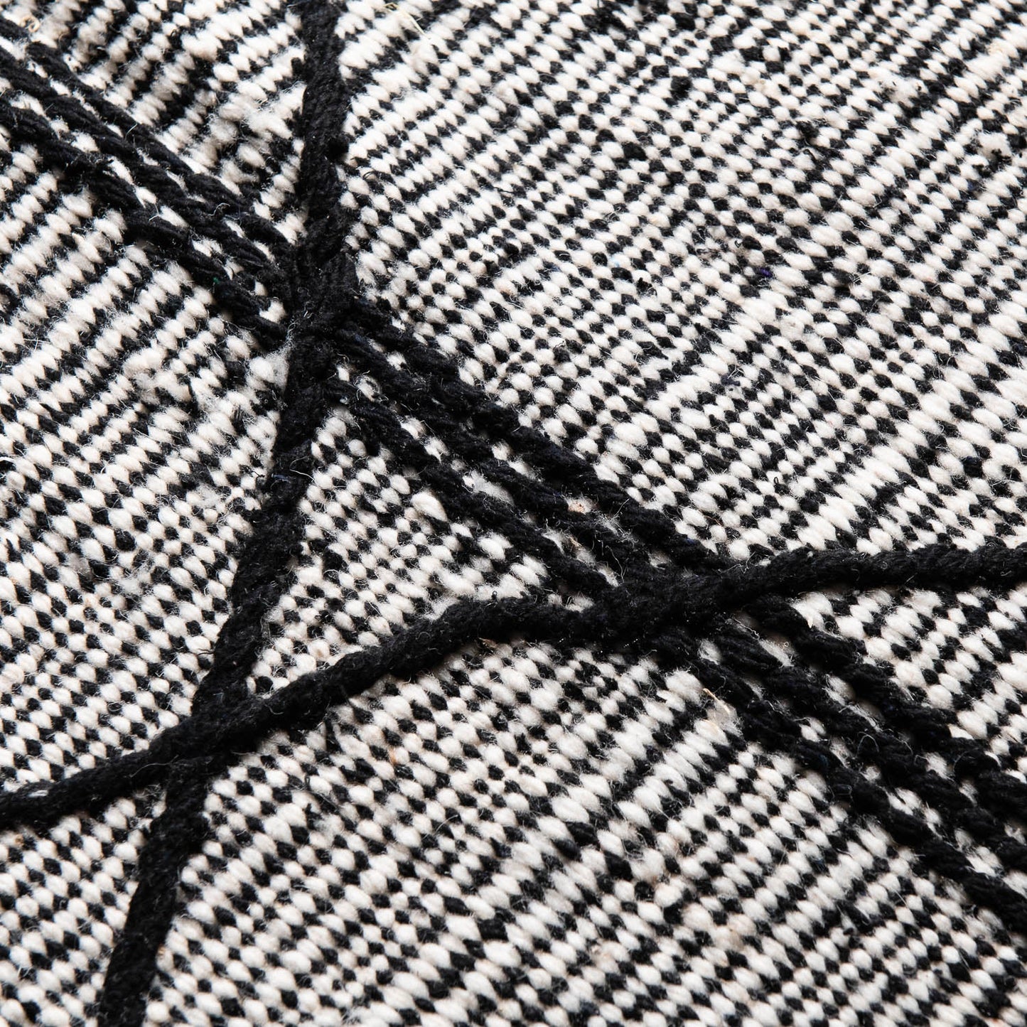 Tamuda - Taznakht kilim rug