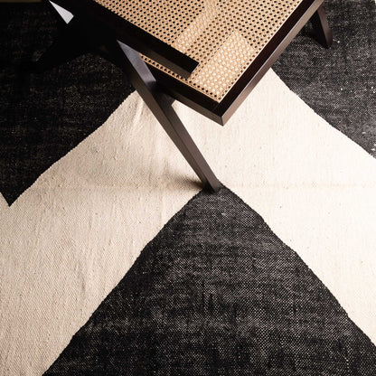 Alya - taznakht kilim rug