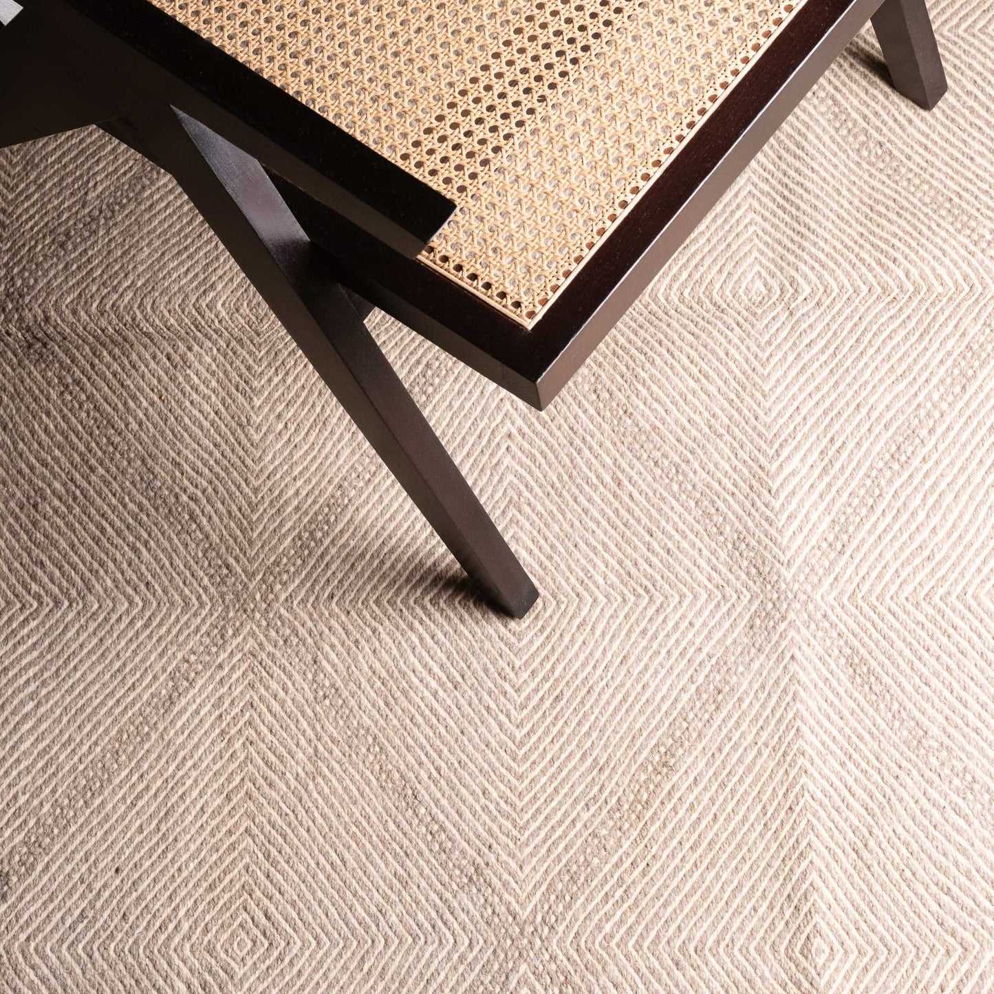 Farhat - taznakht kilim rug