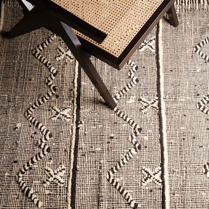 Agourai - taznakht kilim rug