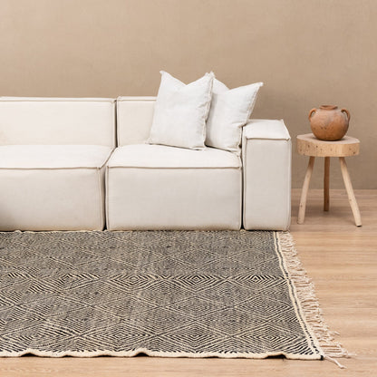 Tafrara - taznakht kilim rug