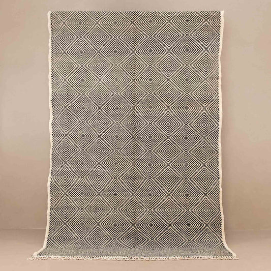 Tafrara - taznakht kilim rug