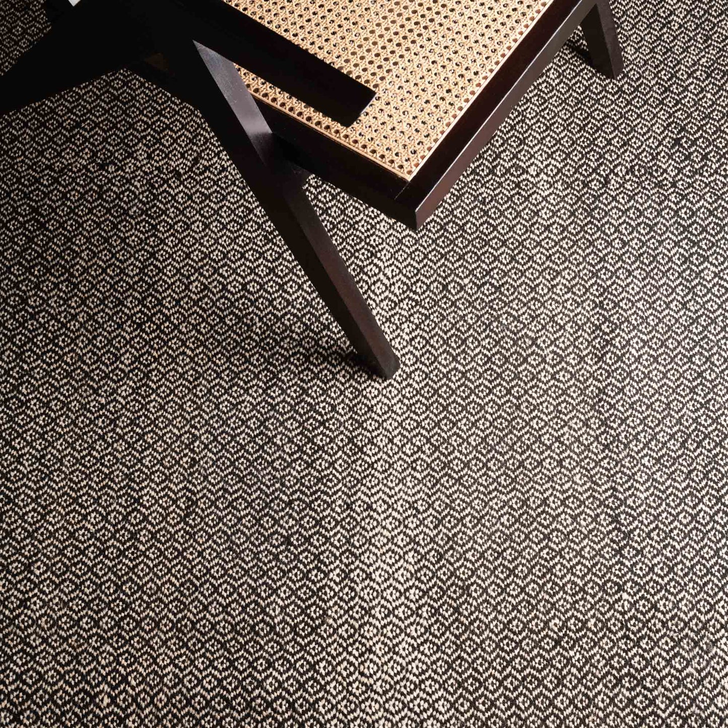 Badis - taznakht kilim rug