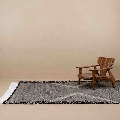 Wattas - taznakht kilim rug