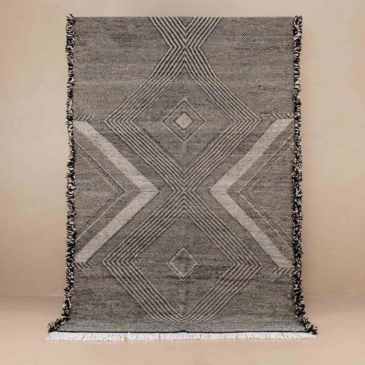 Wattas - taznakht kilim rug