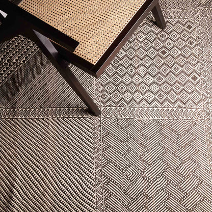 Souraya - taznakht kilim rug