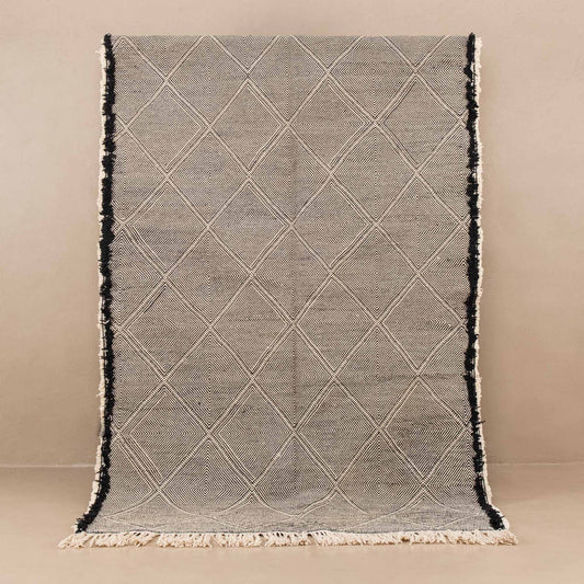 Tamazgha - taznakht kilim rug