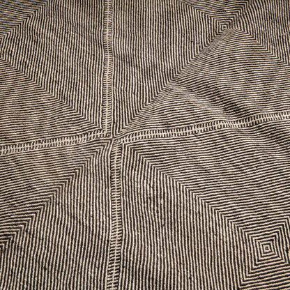 Tamemt - taznakht kilim rug