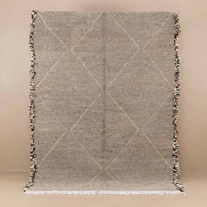 Tamemt - taznakht kilim rug