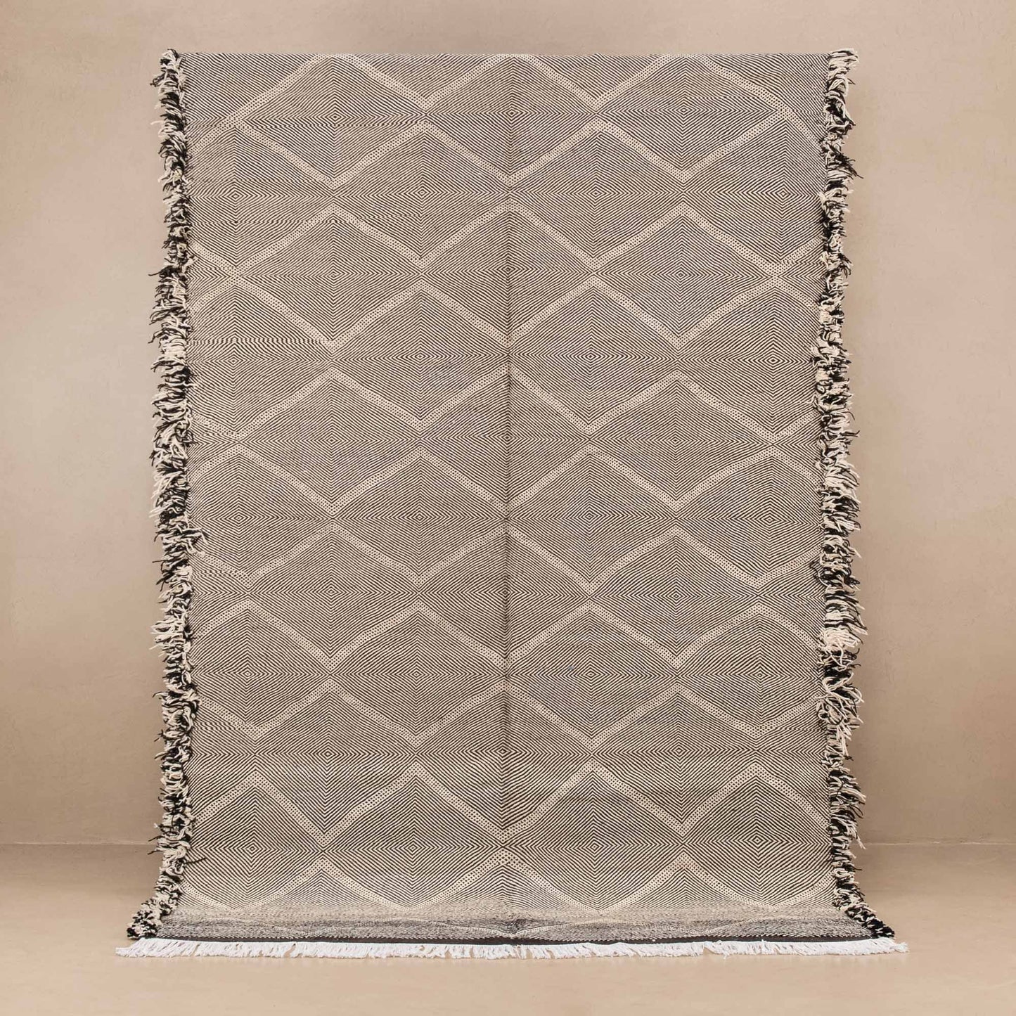 TanTan - taznakht kilim rug