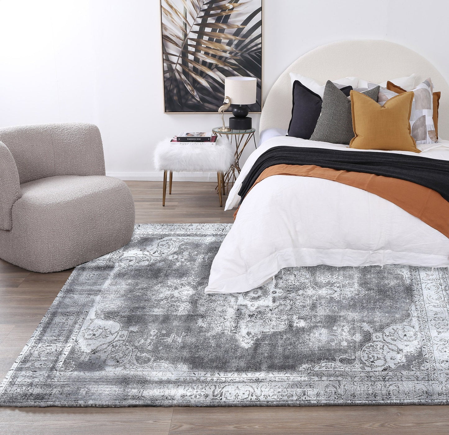 Lola Machine Washable in Grey Rug