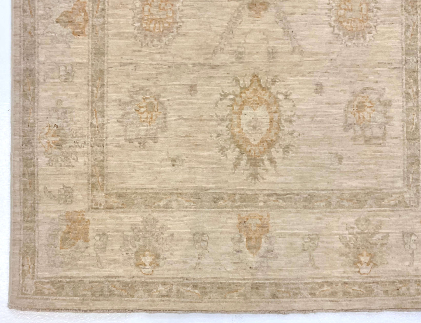 Chobi Farahan beige 3'10"x5'11"