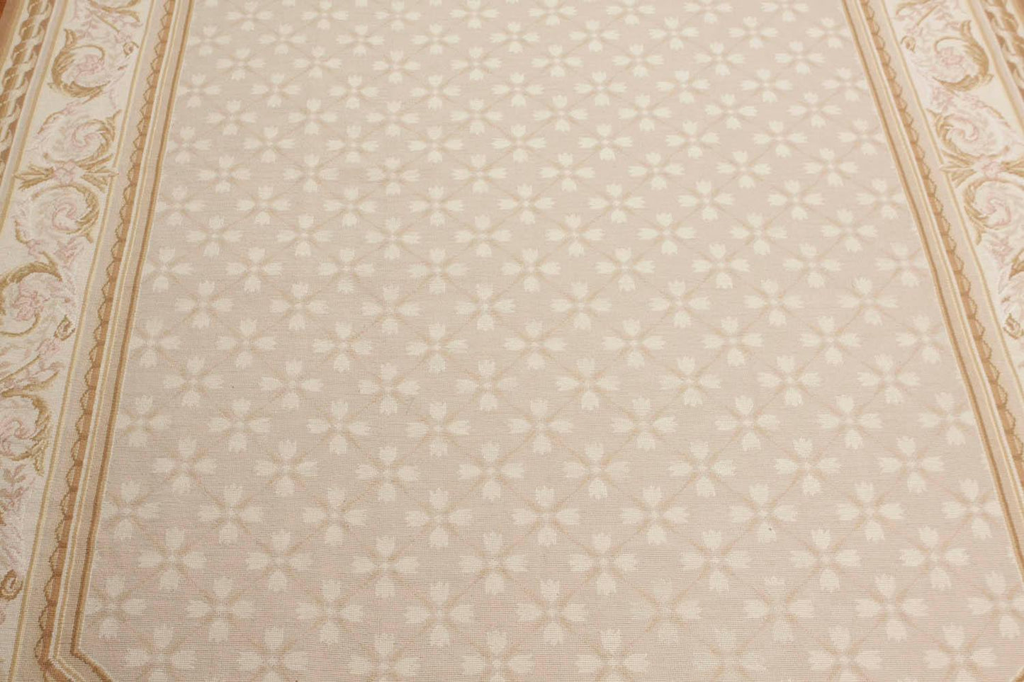 Hand Woven Aubusson 100% Wool Traditional Oriental Area Rug Beige 5'11" x 8'7"