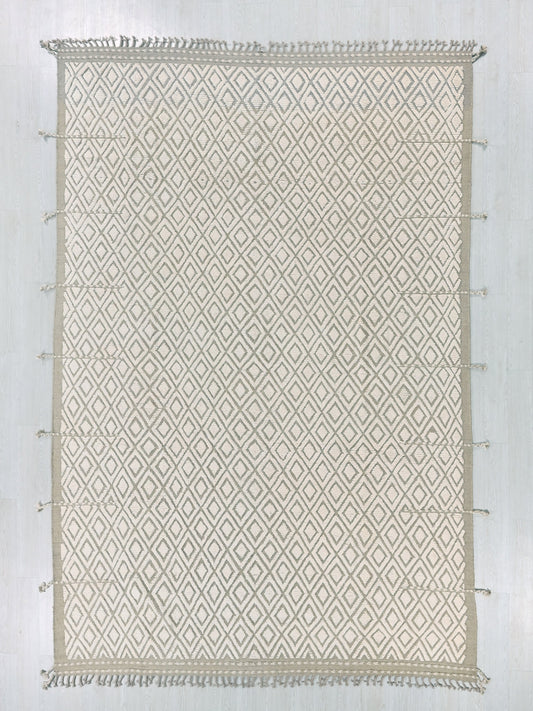 8' 11" x 12' 9"