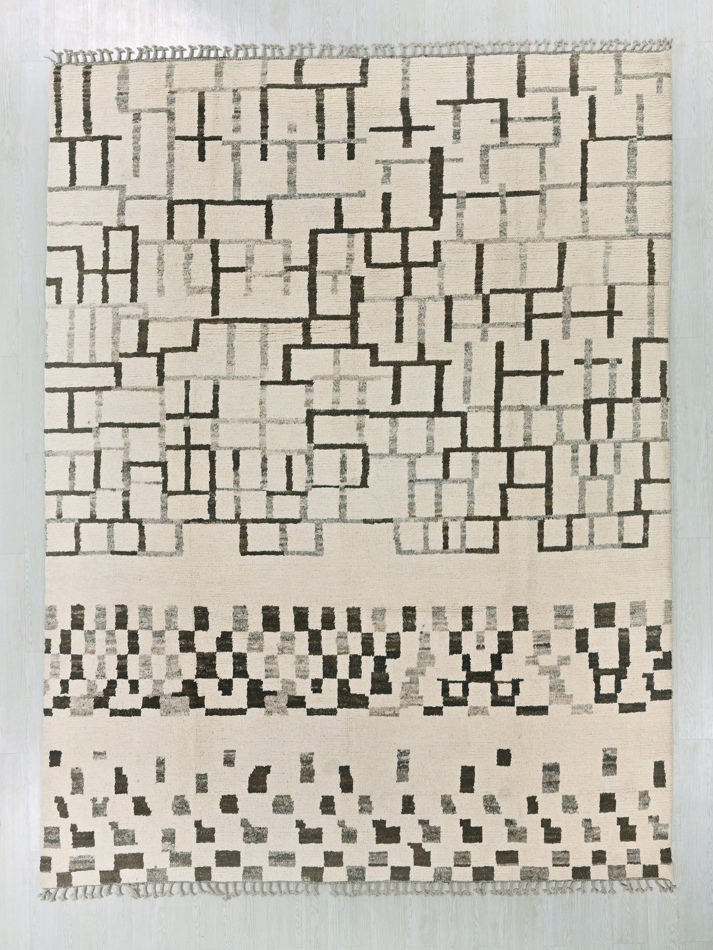 9' 0" x 12' 6"