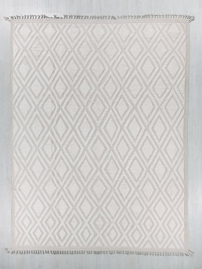 9' 11" x 14' 8"