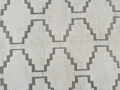 9' 11" x 14' 5"