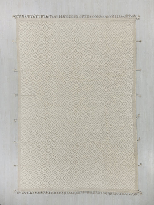 9' 11" x 14' 9"