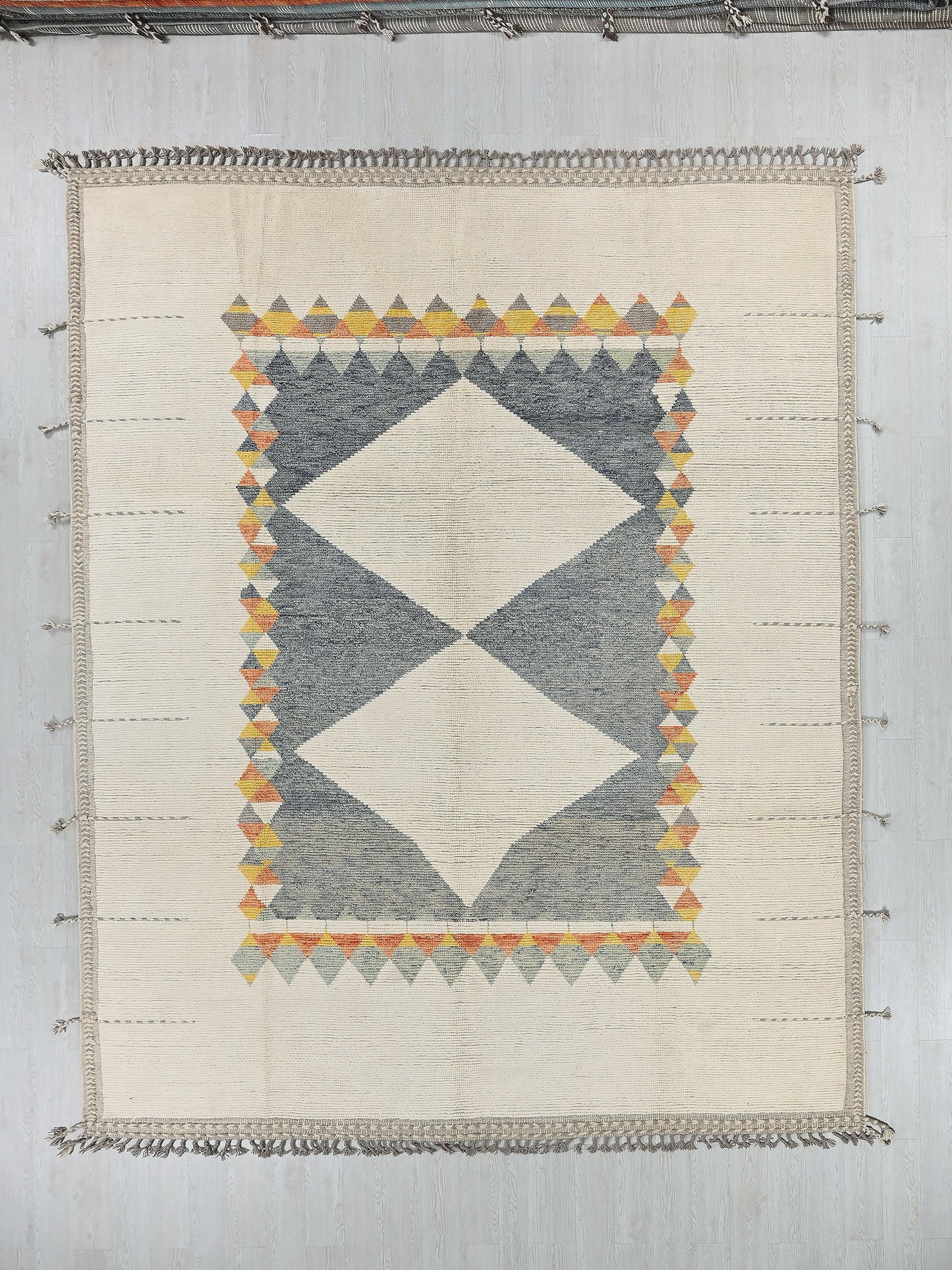 10' 1" x 14' 4"