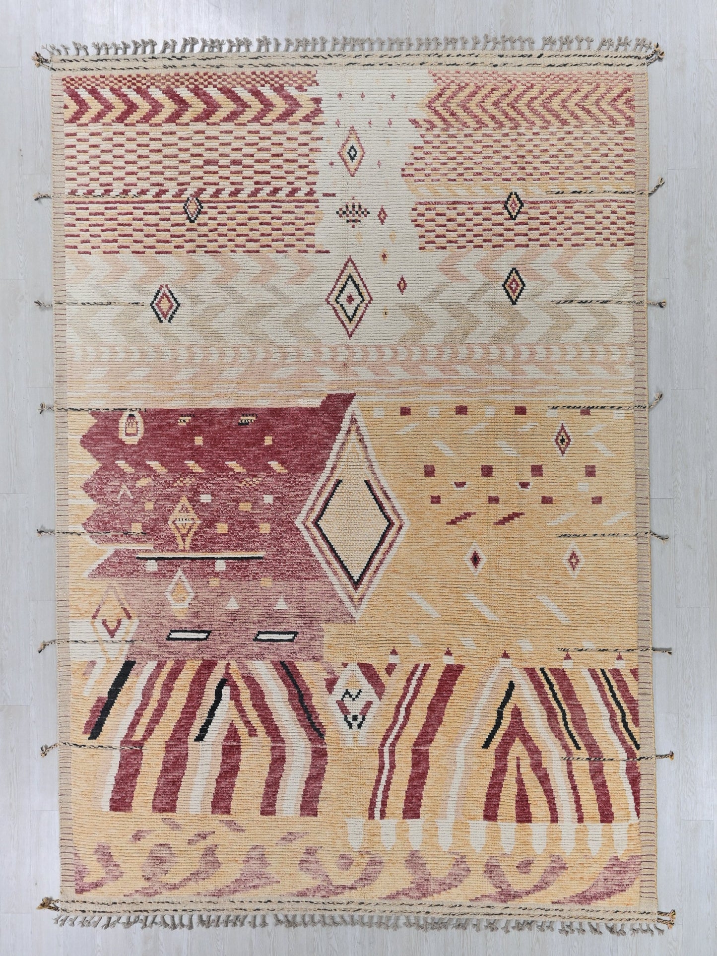 9' 1" x 12' 2"