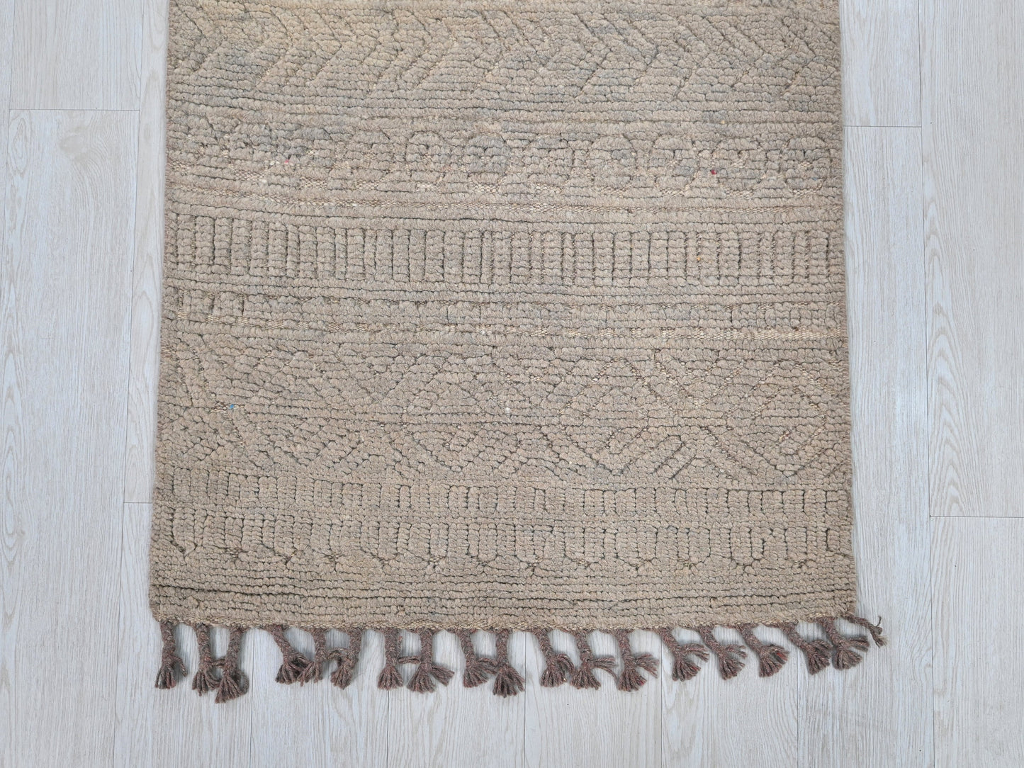 2' 6" x 10' 1"