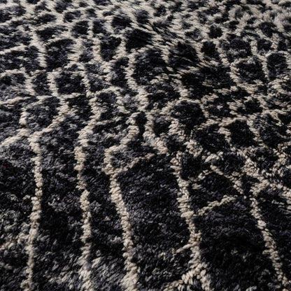 The Enchanting Labyrinth - Luxury Shag Moroccan Rug