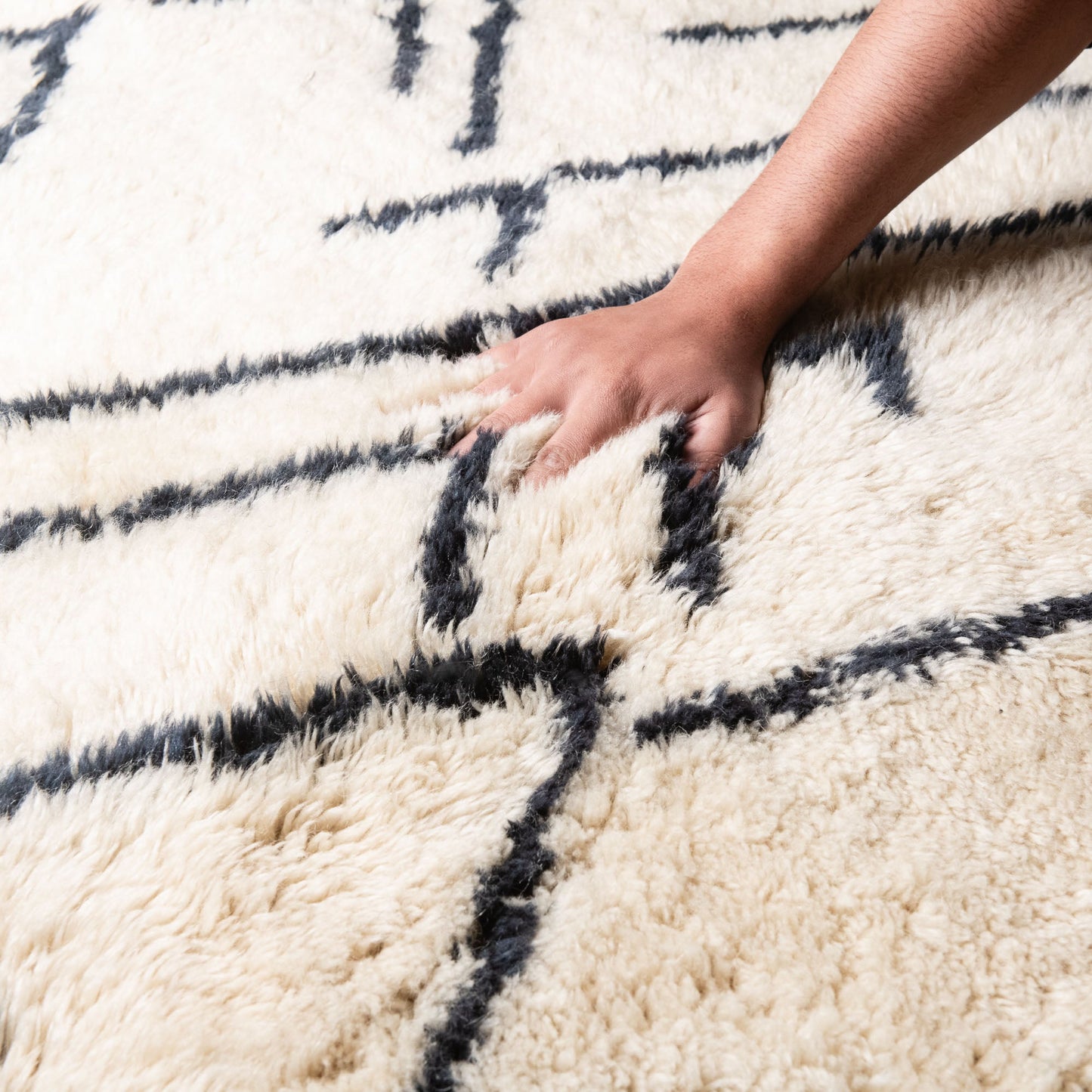 Atlas Mountains - Luxury Shag Moroccan Rug