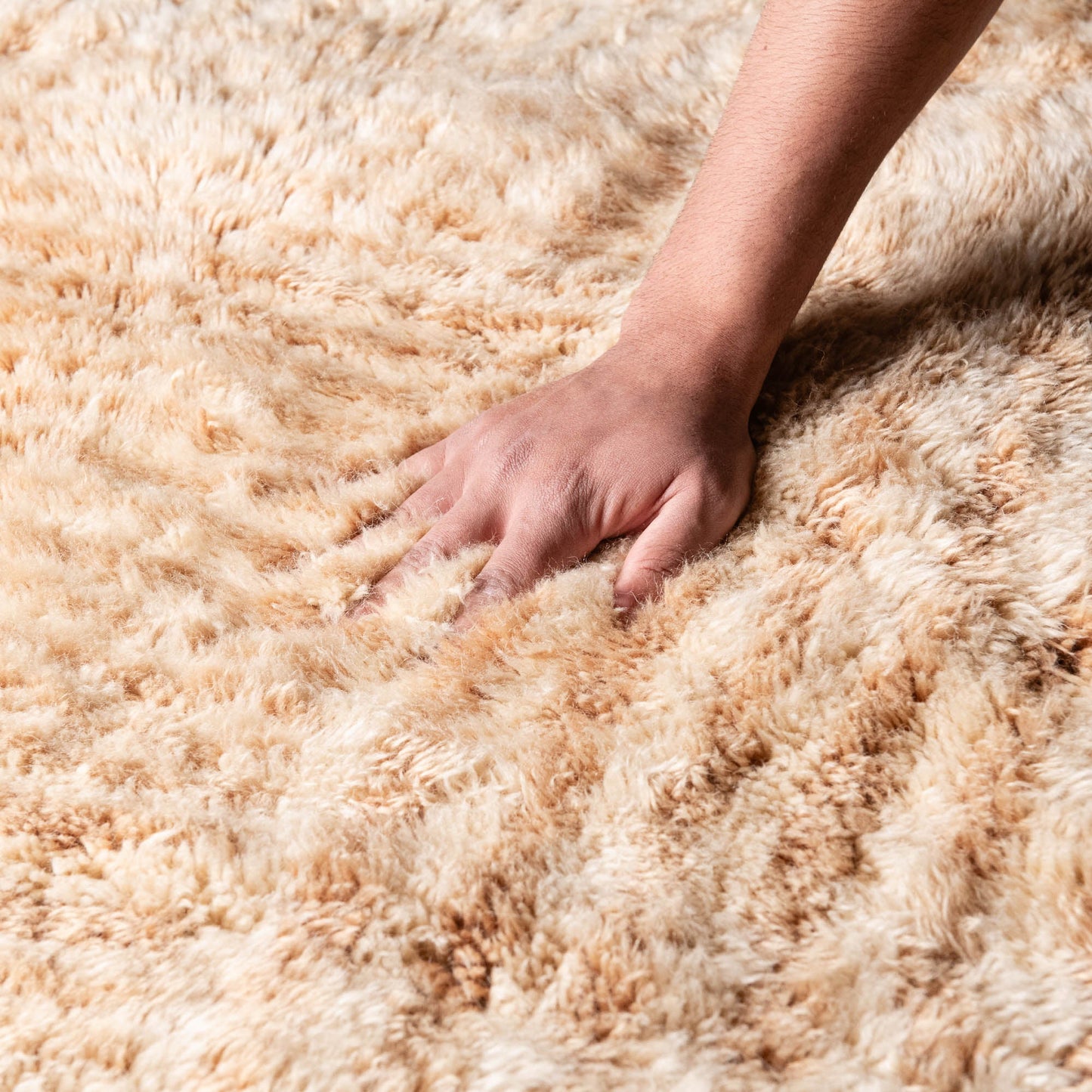 Gravity Center - Luxury Shag Moroccan Rug