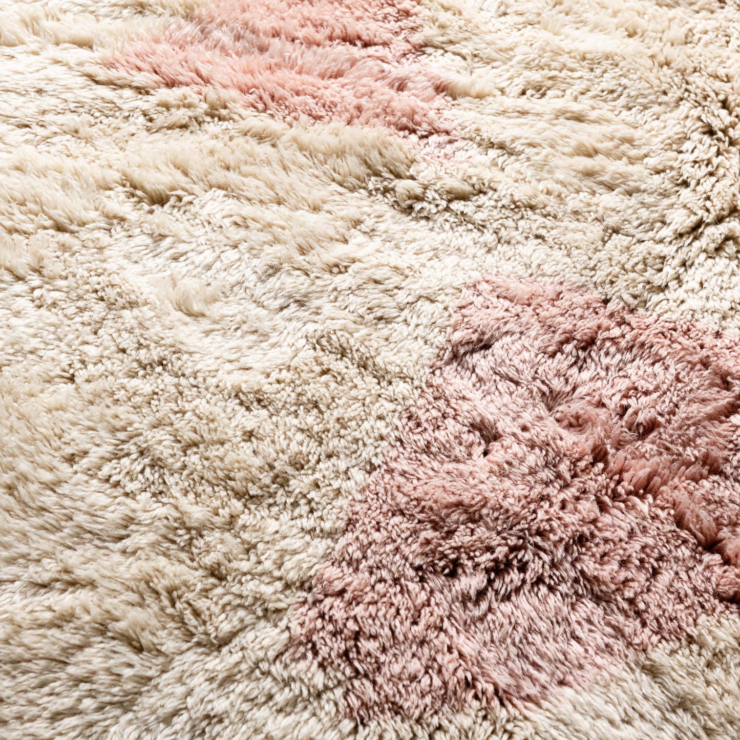 Silken Petals - Luxury Shag Moroccan Rug