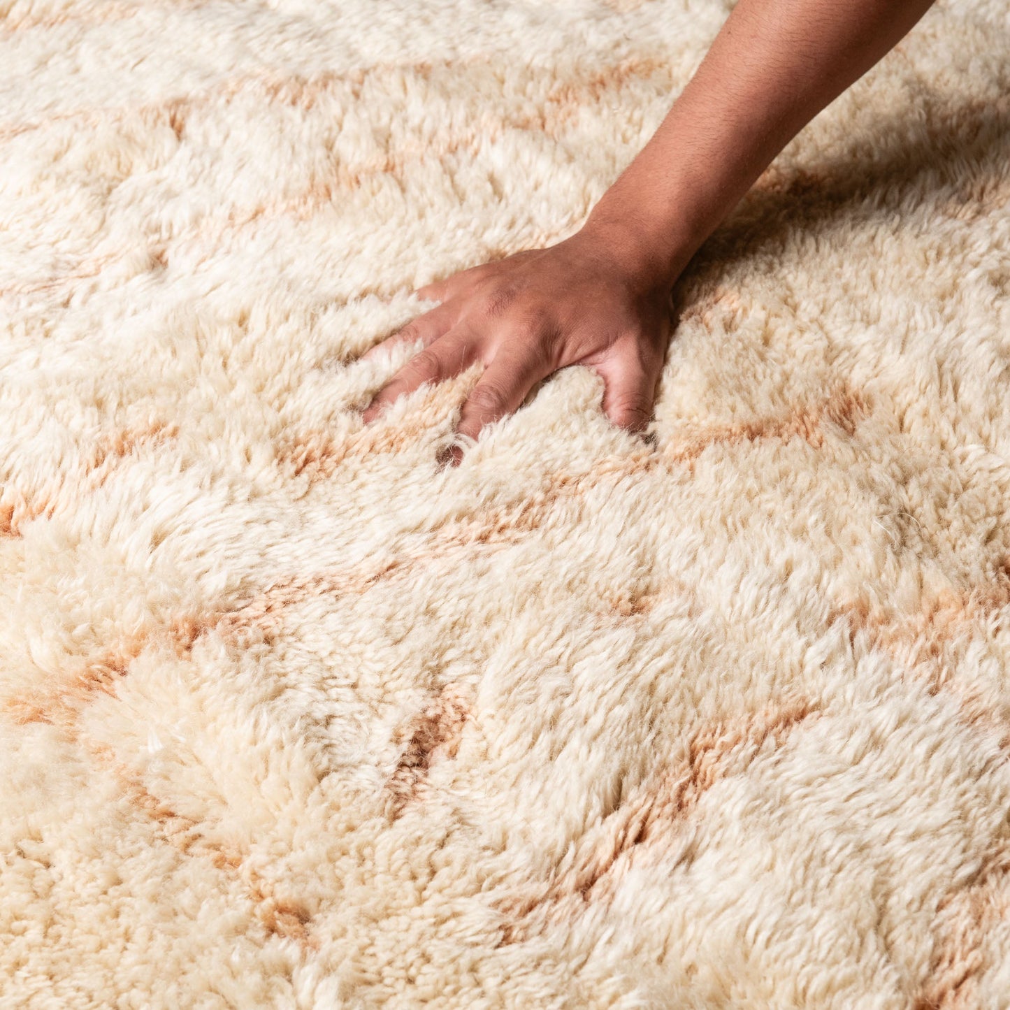 Sandscribe Elegance - Luxury Shag Moroccan Rug