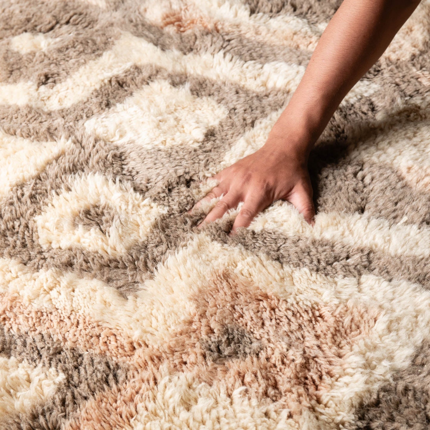 Infinite Dream - Luxury Shag Moroccan Rug