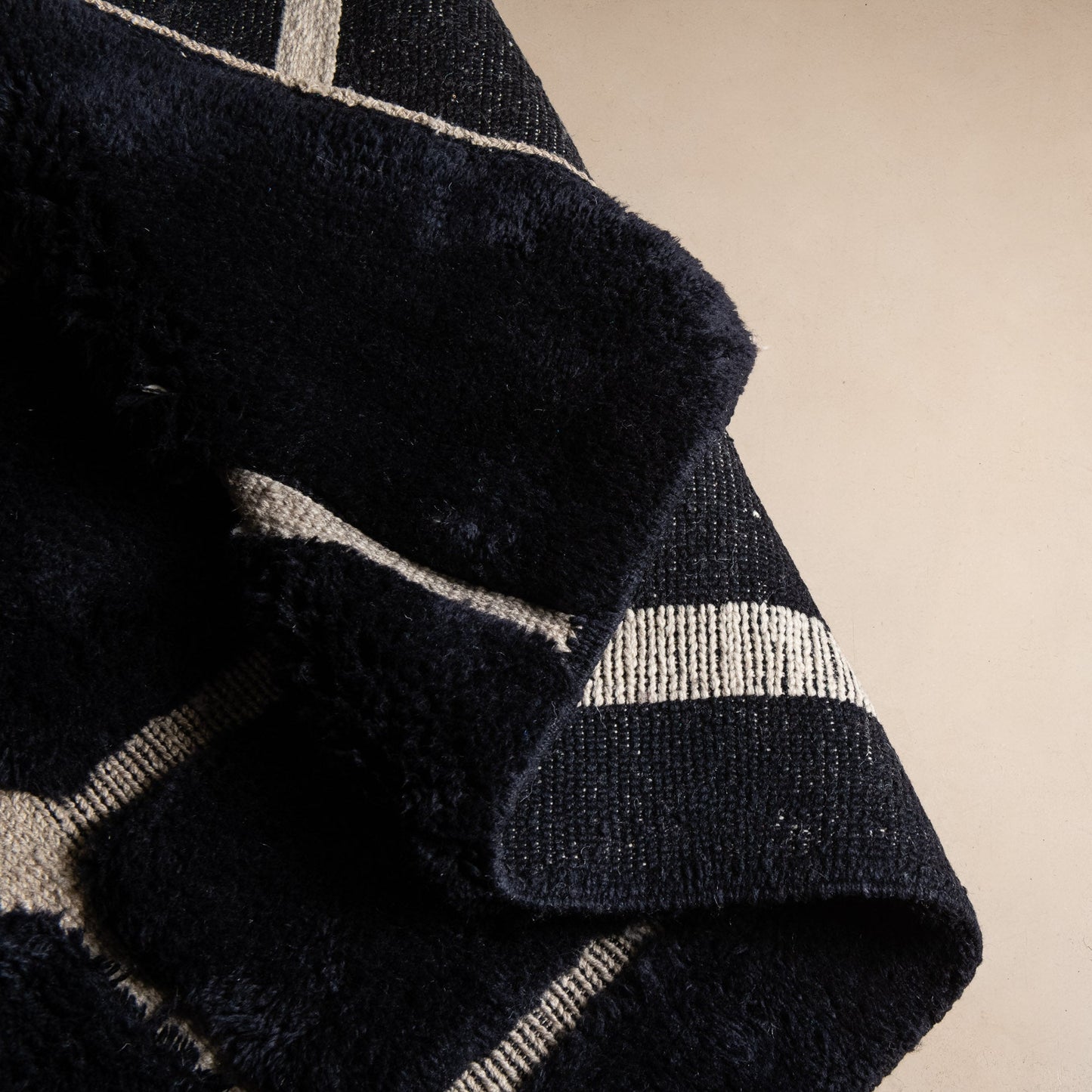 Heart Beat - Luxury Shag Moroccan Rug