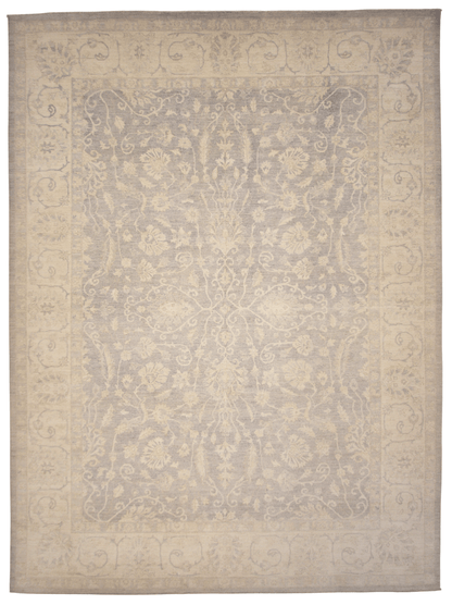 WhiteWash Chobi 10'00" x 13'05" lt.gry/ivo