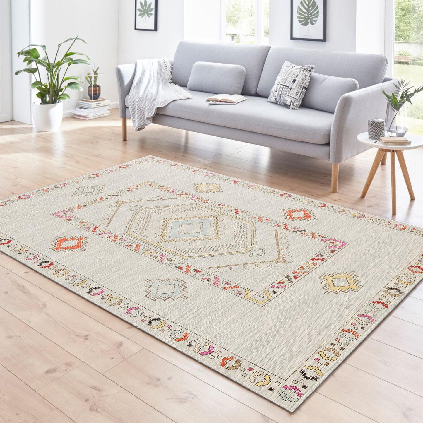 Leona Area Rug