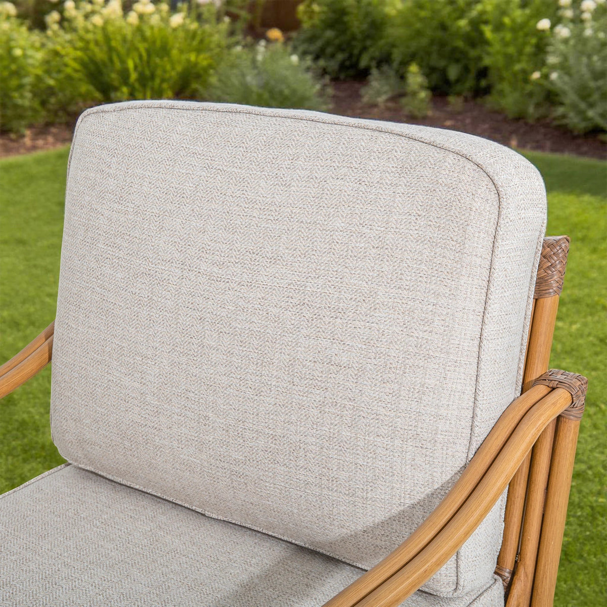 Arcadia Outdoor Sofa and 2 Chairs with Coffee Table