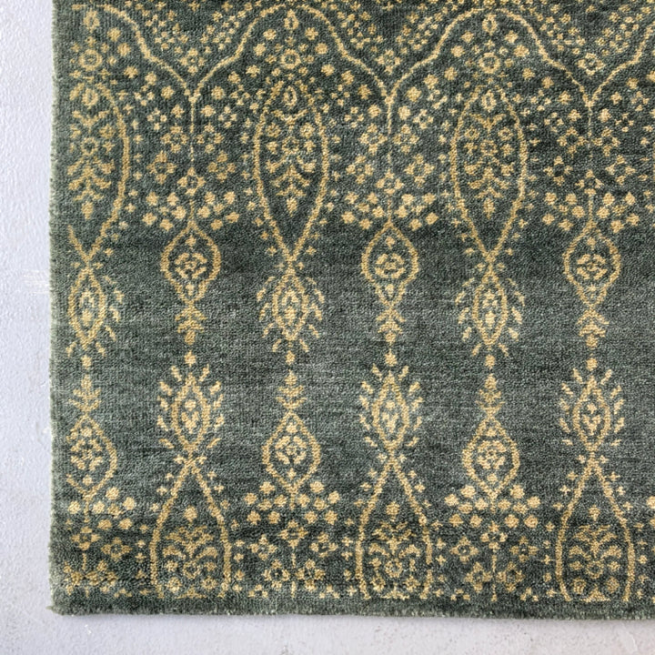 Arabesque Design Teal 10' Runner