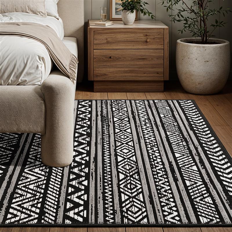Rosa Area Rug