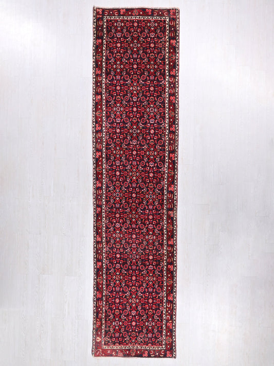 3' 4" x 12' 10"