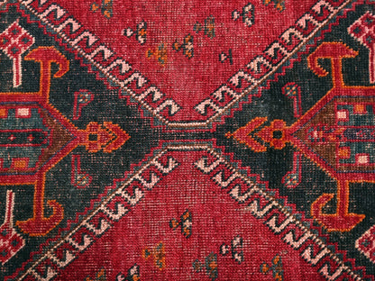 3' 11" x 9' 4"
