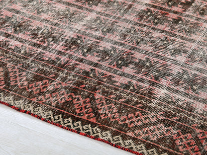 3' 0" x 5' 2"