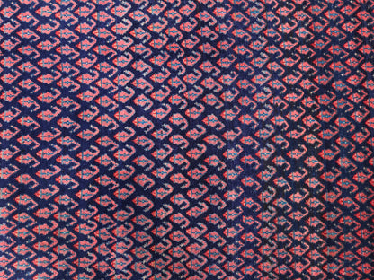 3' 11" x 8' 3"