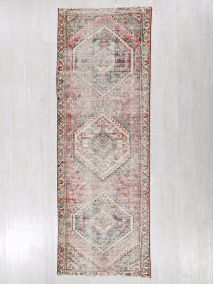 2' 11" x 9' 1"