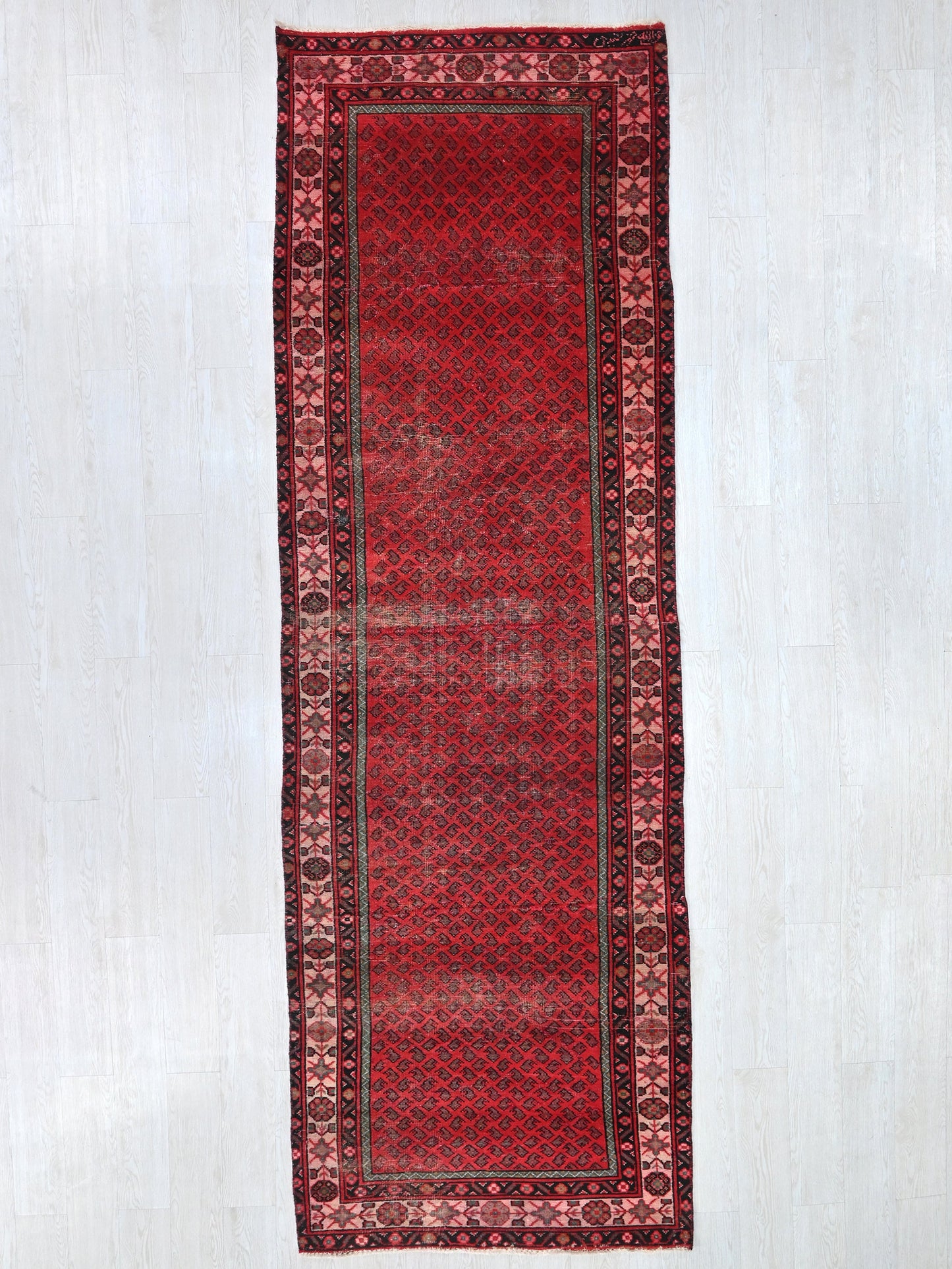 3' 5" x 12' 10"